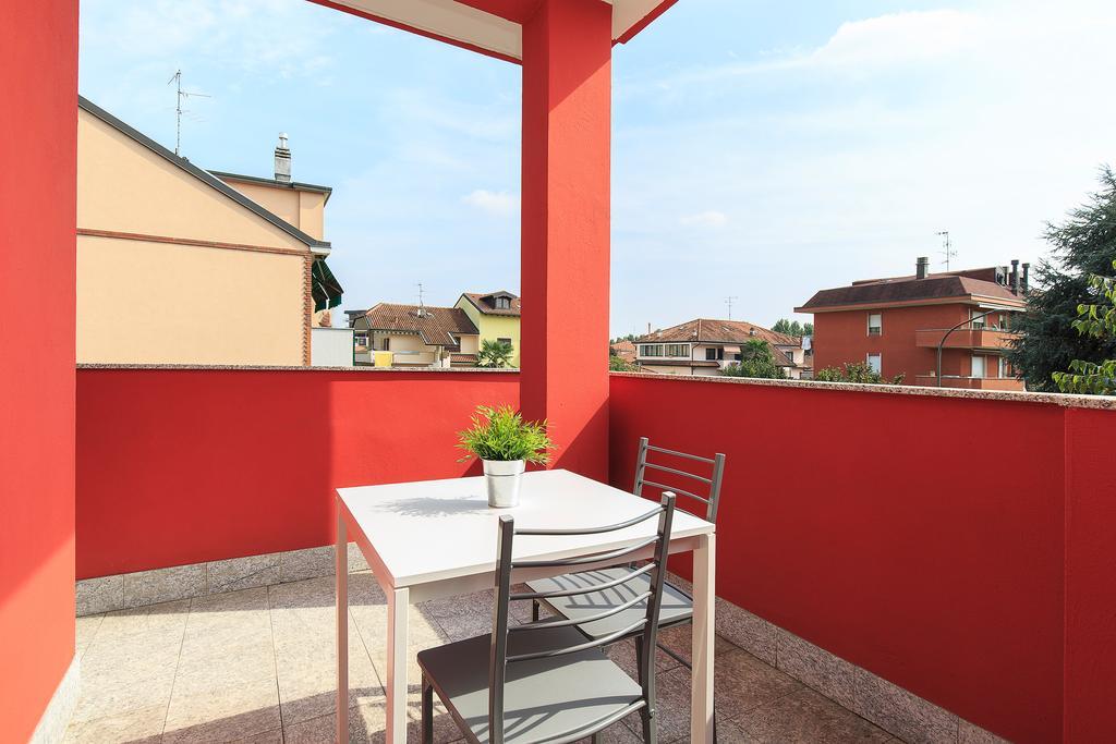 Residence La Red Rho Exterior foto
